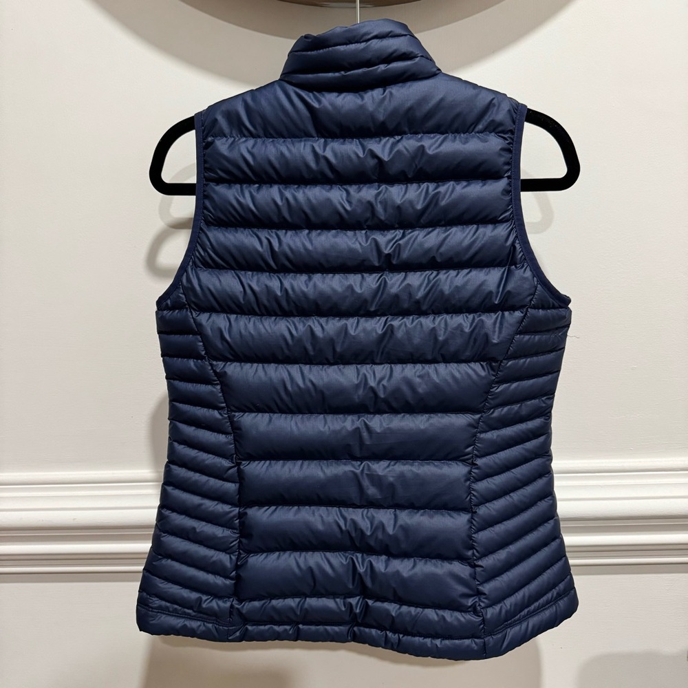 Patagonia  Down  Vest - Women's Size XS - Picture 7 of 11
